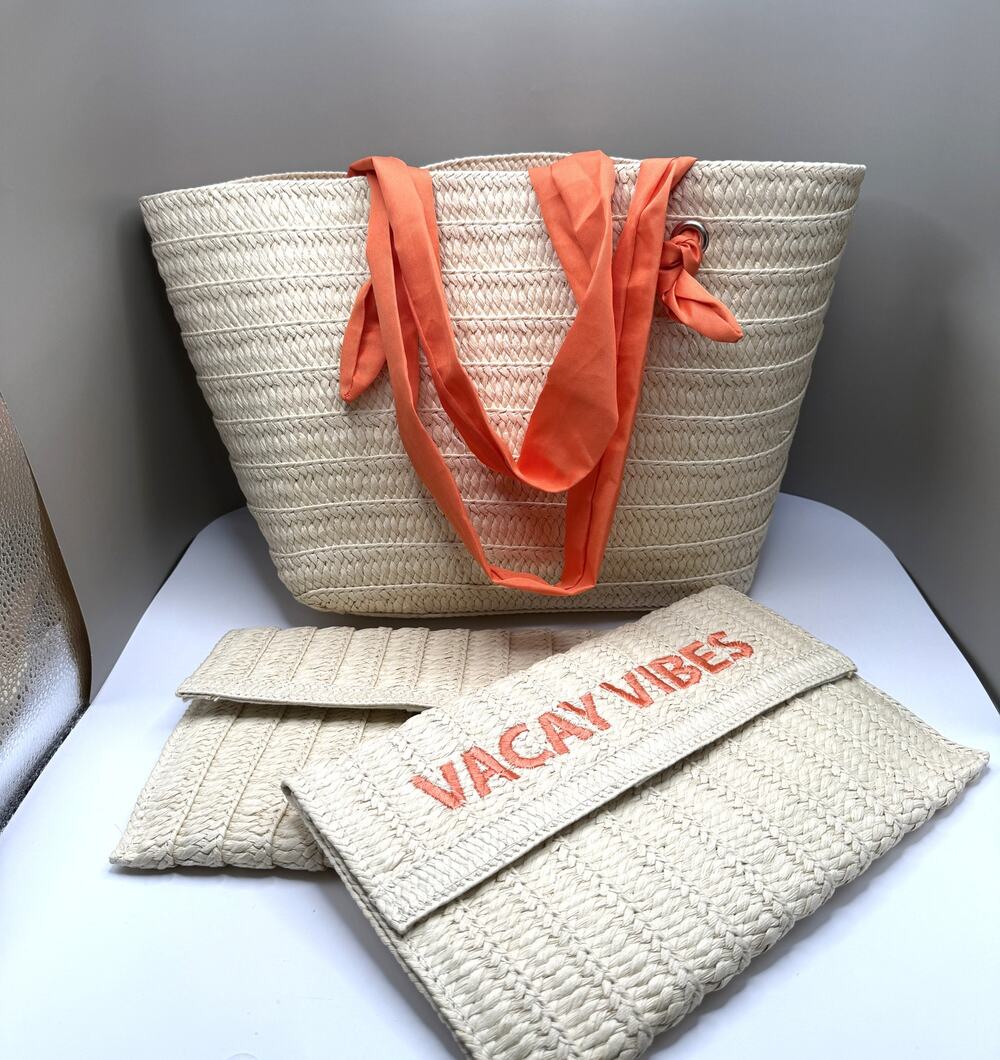 Neiman Marcus Woven Straw Beach Tote and 2 matching clutch! Brand new.